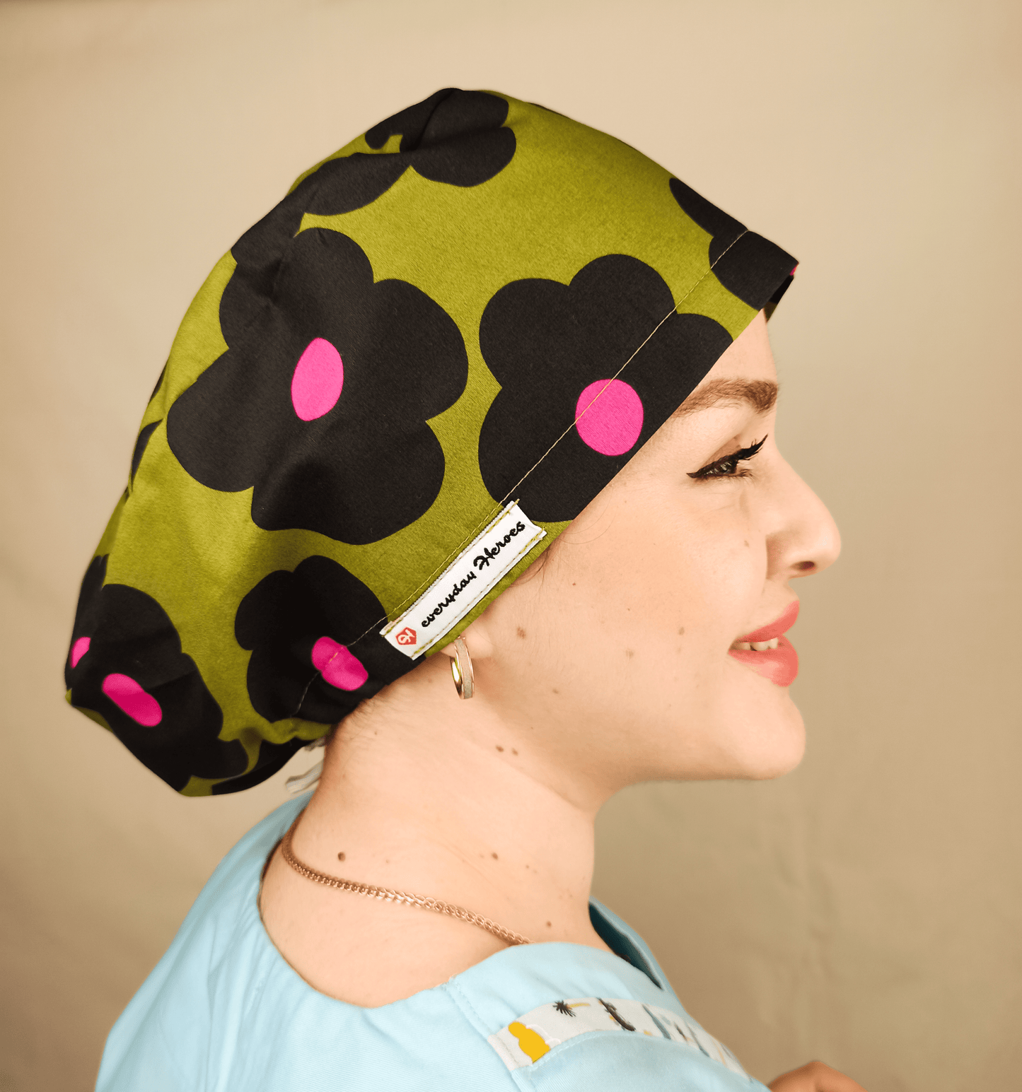 Scrub Cap Floral Daisies Surgical Cap Women Euro Hat For Nurses pink color black and pink